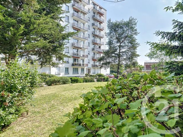 Appartement F2 à vendre - 2 pièces - 46.72 m2 - LONGJUMEAU - 91 - ILE-DE-FRANCE - Century 21 Plein Centre