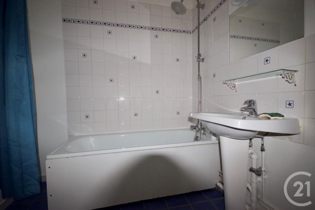 Afficher la photo en grand Appartement F4 à louer - 4 pièces - 74.38 m2 - LONGJUMEAU - 91 - ILE-DE-FRANCE - Century 21 Plein Centre