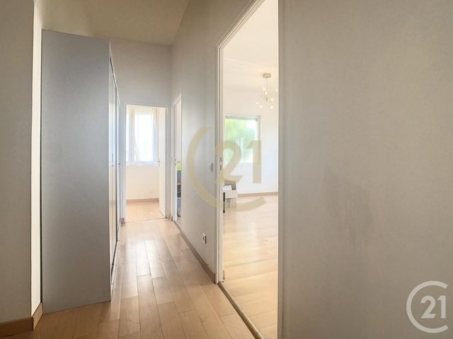 Afficher la photo en grand commerce à vendre - 189.94 m2 - LONGJUMEAU - 91 - ILE-DE-FRANCE - Century 21 Plein Centre