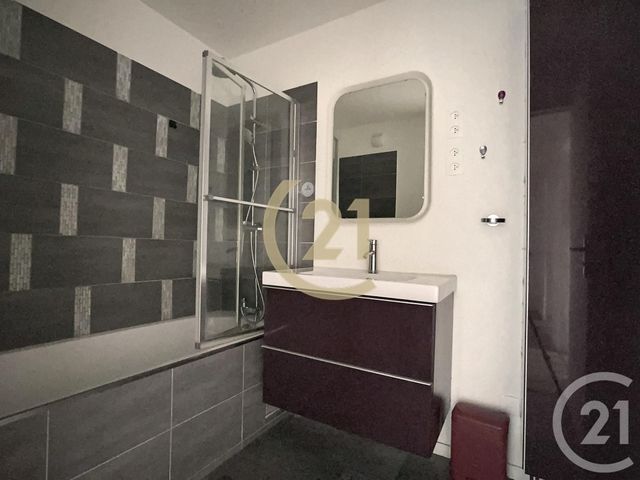 Appartement F2 à vendre - 2 pièces - 52.36 m2 - SAULX LES CHARTREUX - 91 - ILE-DE-FRANCE - Century 21 Plein Centre