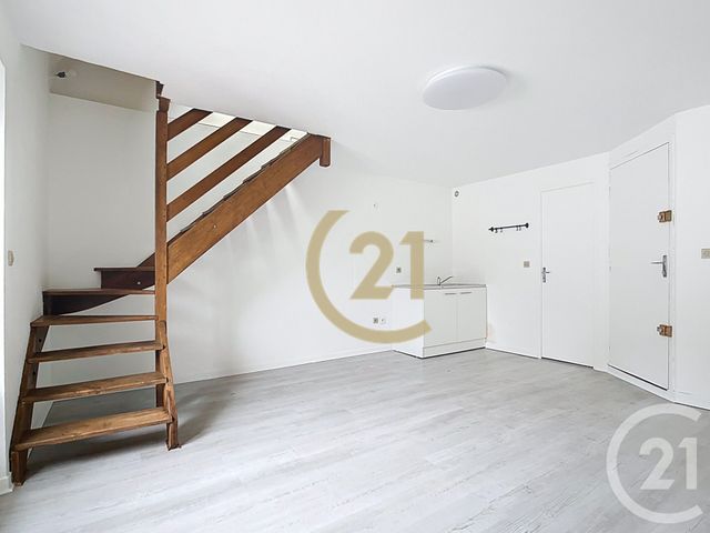 Appartement F2 à vendre - 2 pièces - 29.9 m2 - LONGJUMEAU - 91 - ILE-DE-FRANCE - Century 21 Plein Centre